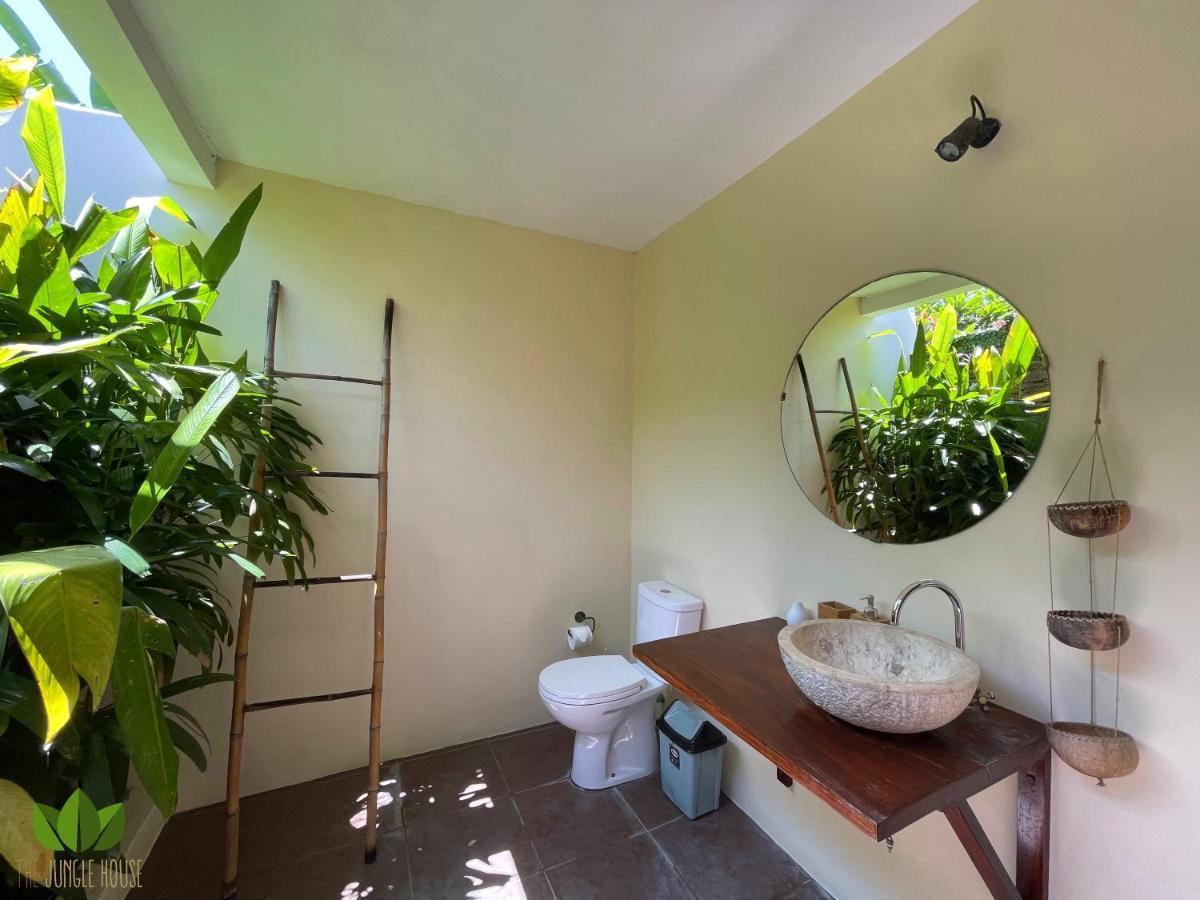 The Jungle House Pansiyon Canggu Dış mekan fotoğraf